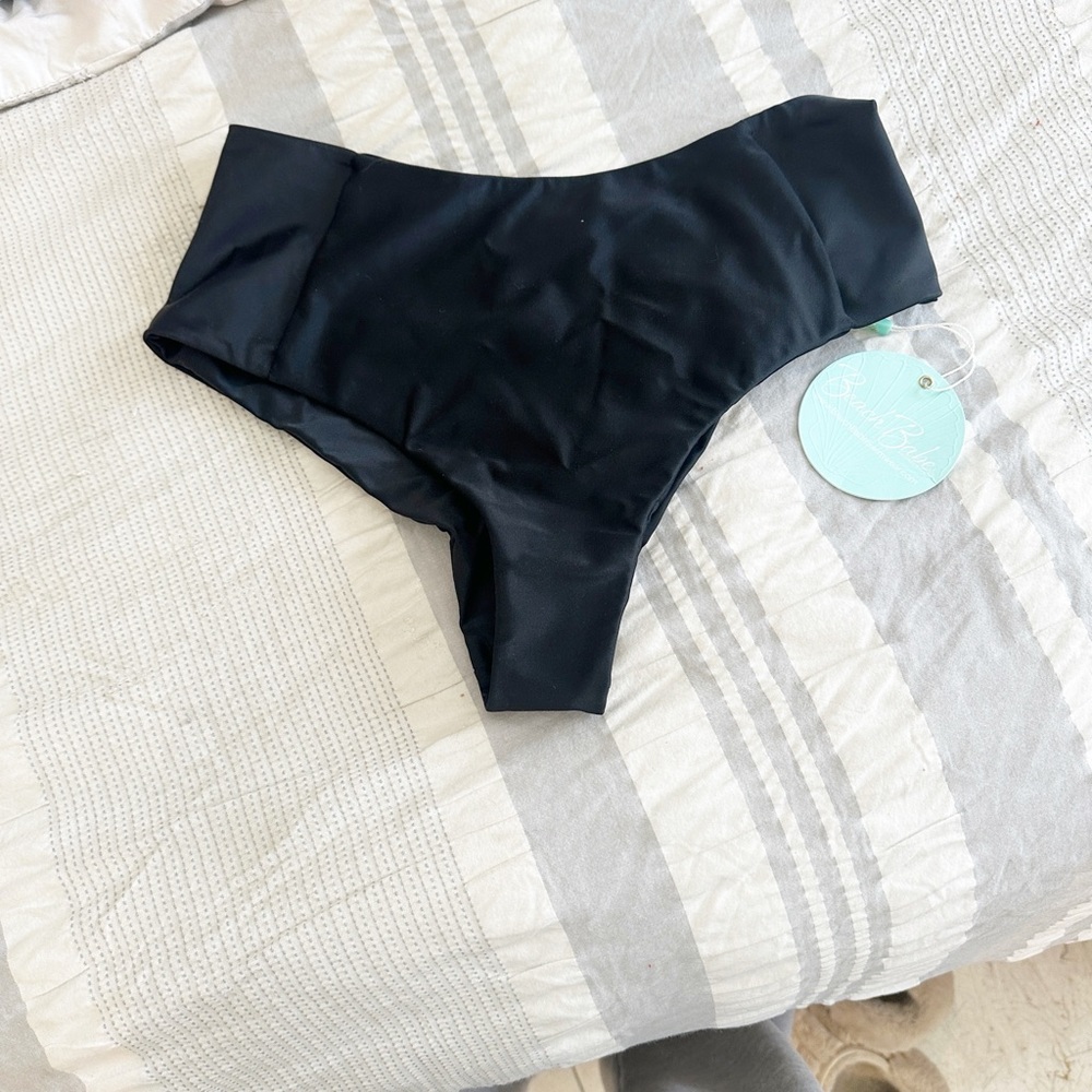 NWT Beach Babe Swimwear Black Cheeky bottom bikini women size Medium